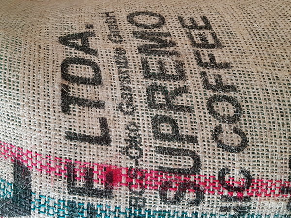 DECAFE Bio und Fairtrade  Espresso 60 % Entkoffeiniert